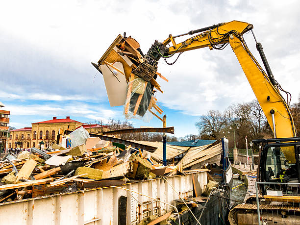 Best Same-Day Junk Removal  in Oostburg, WI