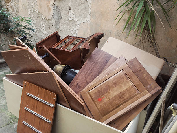 Best Yard Waste Removal  in Oostburg, WI